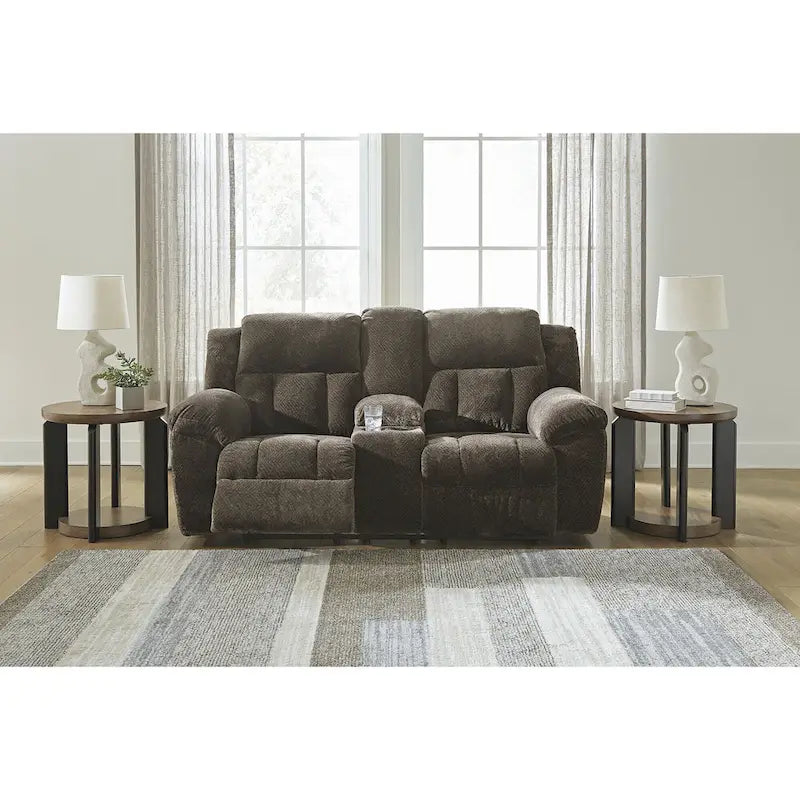 Signature Design by Ashley Frohn, zweisitziges Sofa mit zwei Relaxfunktionen und Konsole – 80W x 40D x 42H