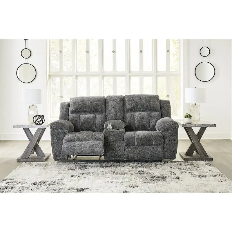 Signature Design by Ashley Frohn, zweisitziges Sofa mit zwei Relaxfunktionen und Konsole – 80W x 40D x 42H