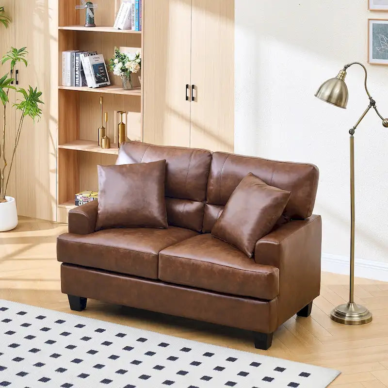 2-delige set fauteuil en bank van kunstleer van Morden Fort