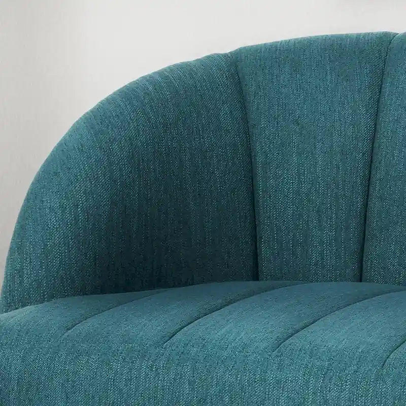 Causeuse moderne Lupine en tissu avec pieds en épingle à cheveux, par Christopher Knight Home