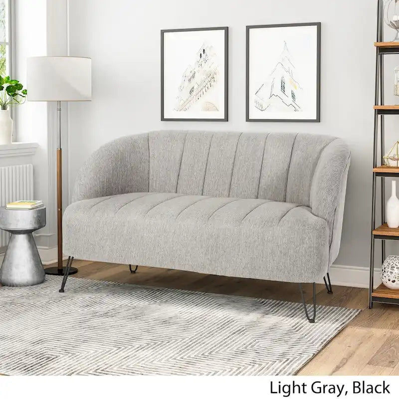 Causeuse moderne Lupine en tissu avec pieds en épingle à cheveux, par Christopher Knight Home