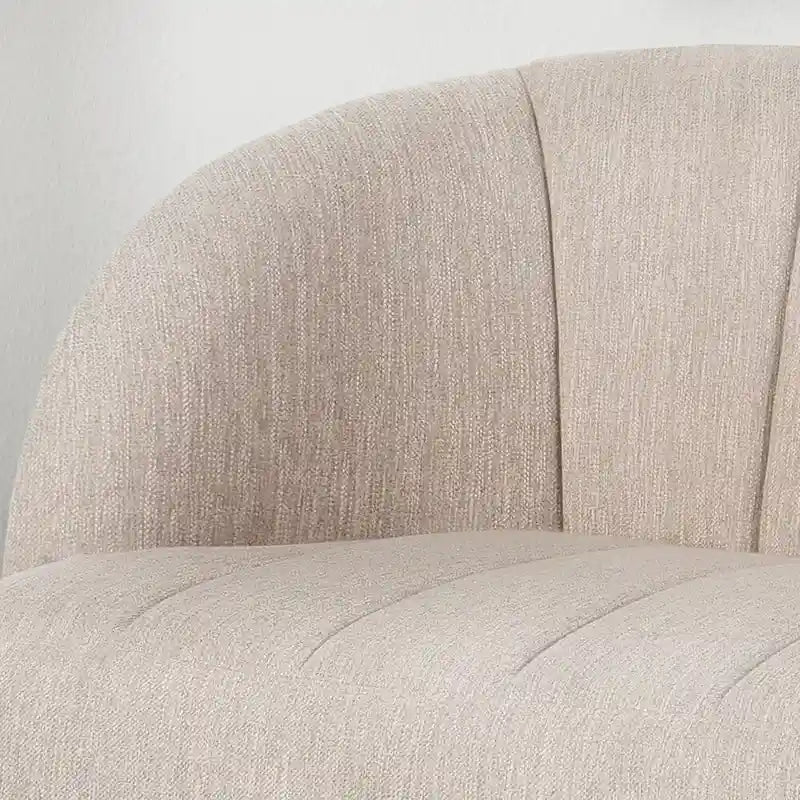 Causeuse moderne Lupine en tissu avec pieds en épingle à cheveux, par Christopher Knight Home