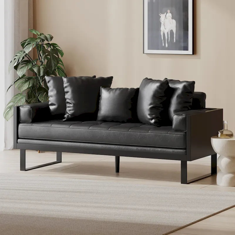 Gilmans oversized loveseat met bekleding van kunstleer en sierkussens, van Christopher Knight Home