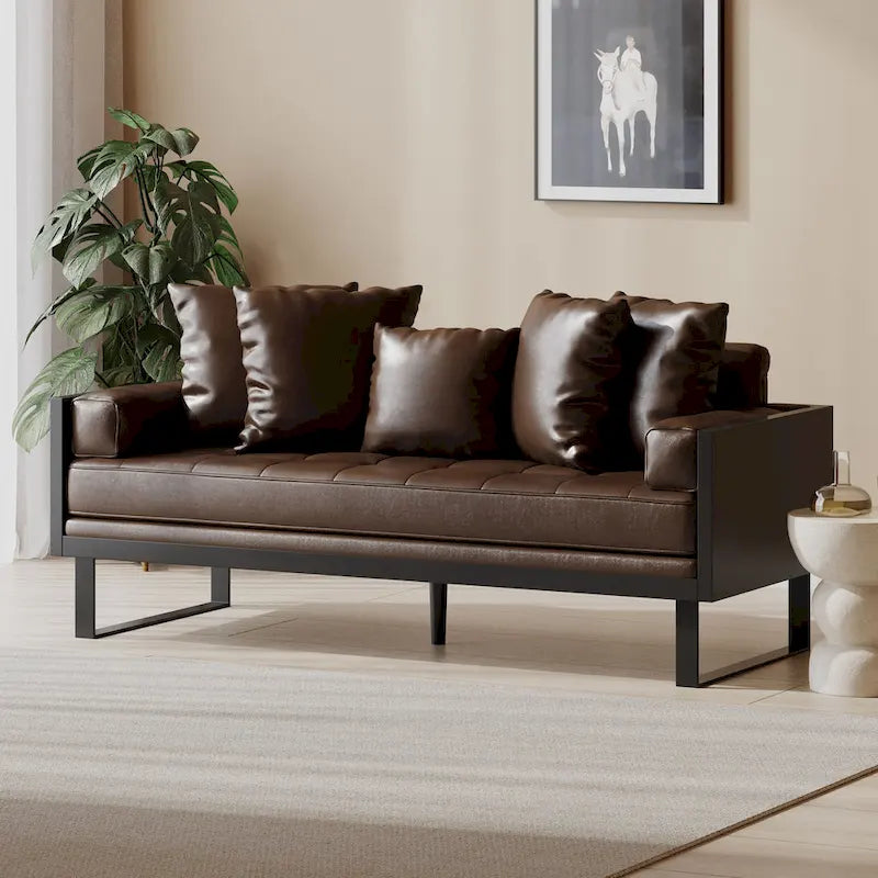 Gilmans oversized loveseat met bekleding van kunstleer en sierkussens, van Christopher Knight Home