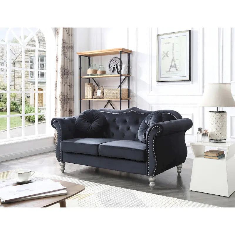 Hollywood 68 inç kadife Chesterfield iki kişilik koltuk, 2 dekoratif yastıklı - 68L x 35W x 34H