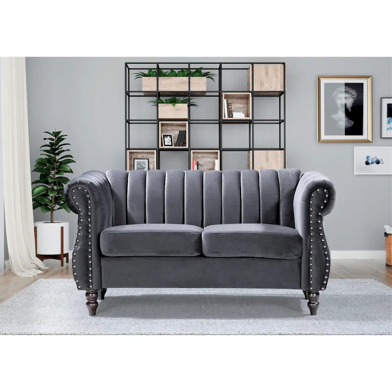Charlot loveseat van fluweel in Chesterfieldstijl met afgeronde armleuningen