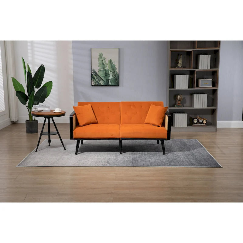 Met fluweel beklede, gecapitonneerde slaap-loveseat met armleuningen en metalen poten