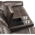Sofá biplaza reclinable de cuero con consola y puerto USB, en color marrón
