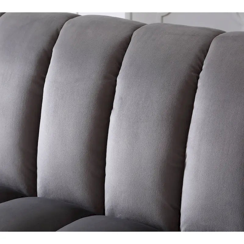 83 bequeme Schlafsofa-Bettkombination aus Samt mit Stauraum und Umwandlungsfunktion.