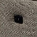 Sofá biplaza con tela impermeable y carga USB