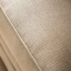 Furniture of America Qyn - perinteinen beige pehmustettu kaksipaikkainen sohva massiivipuusta