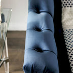 Conjunto de sofá de 2 piezas Adeben de Furniture of America, de transición, tela azul, ribete de tachuelas y capitoné