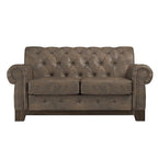 Canapé 2 places Chesterfield Greenwich capitonné, accoudoirs arrondis et clous décoratifs, par iNSPIRE Q Artisan