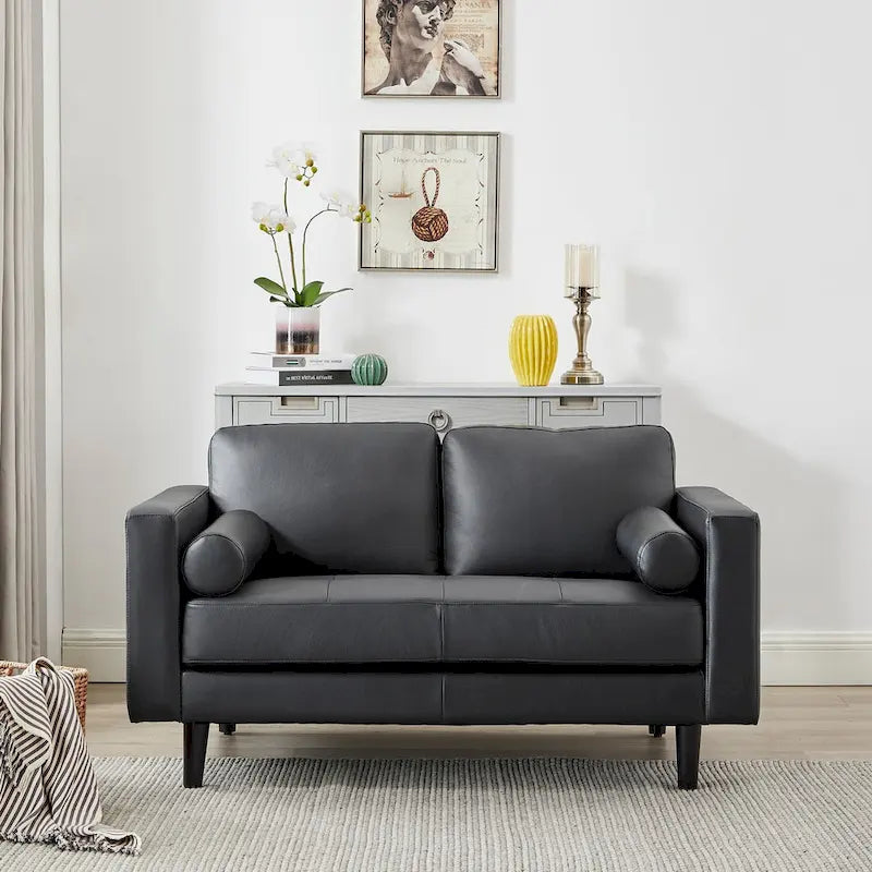 Canapé 2 places de luxe en cuir de vachette avec coussins fermes, design spacieux pour 2 personnes et coussins traversins
