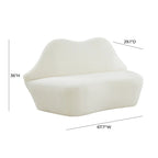 Aksamitna sofa Lips - 67.7W x 29.1D x 36H