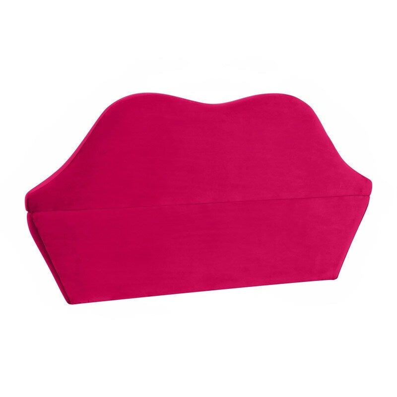 Aksamitna sofa Lips - 67.7W x 29.1D x 36H