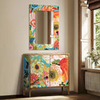 Set van een kasttafel en spiegel van kunstglas met bloemmotief uit de serie Secret Garden