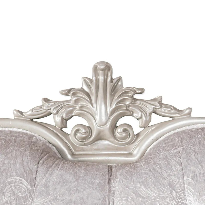 Tradycyjna dwuosobowa sofa Furniture of America Clarissa z pikowanym guzikami oparciem i poduszką dekoracyjną