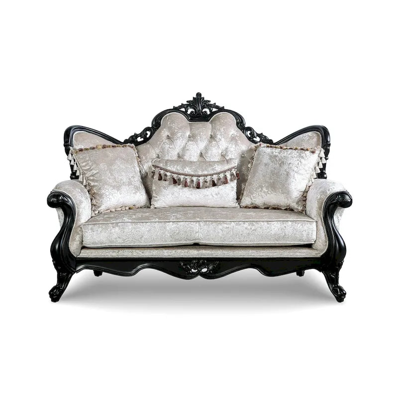 Tradycyjna dwuosobowa sofa Furniture of America Clarissa z pikowanym guzikami oparciem i poduszką dekoracyjną