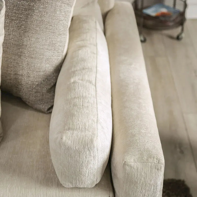 Breward traditioneel 2-delig bankstel met beige chenillebekleding en kussens van Furniture of America
