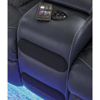 Signature Design by Ashley Fyne-Dyme elektrisch verstellbares Relax-Loveseat mit Konsole – 74W x 43D x 43H