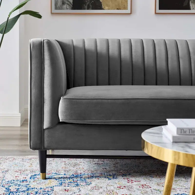 Devote getuftetes Loveseat aus Performance-Samt mit Kanalheftung