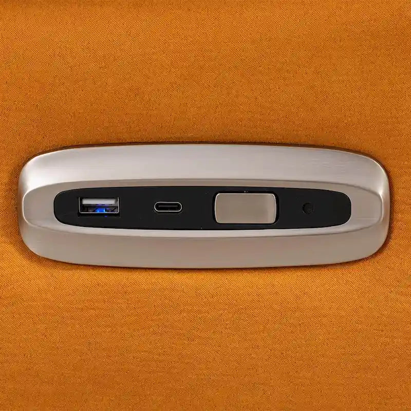 Sähkötoiminen kääntyvä lepotuoli, USB-laturi ja Bluetooth-musiikkisoitin